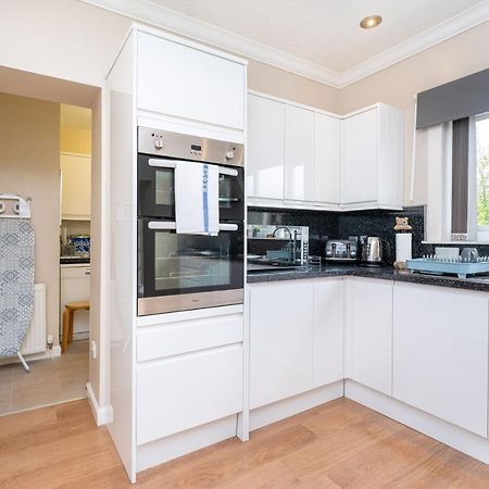 New Four Bedroom House - All Rooms Ensuite Στέρλινγκ Εξωτερικό φωτογραφία