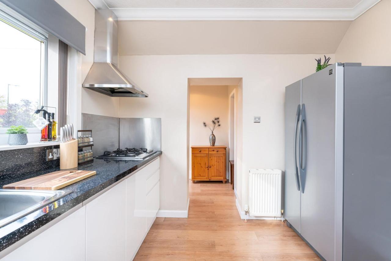 New Four Bedroom House - All Rooms Ensuite Στέρλινγκ Εξωτερικό φωτογραφία