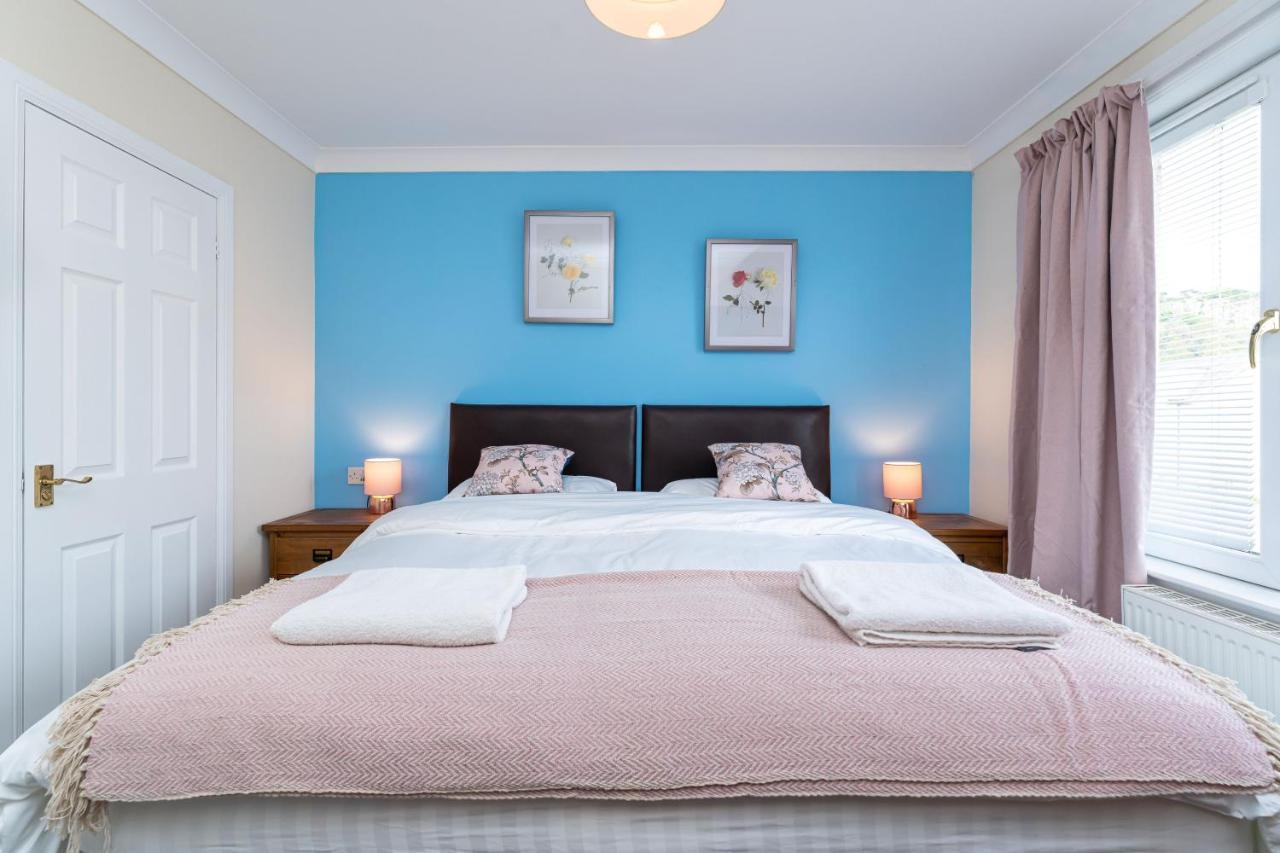 New Four Bedroom House - All Rooms Ensuite Στέρλινγκ Εξωτερικό φωτογραφία